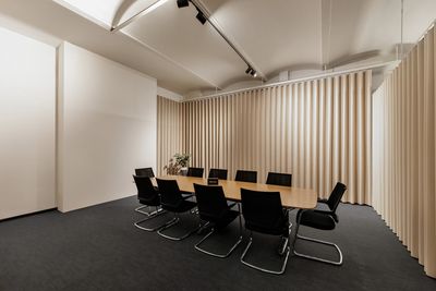Sistemas de rieles, SG 5600, Oscurante, Studio Vienna, Austria