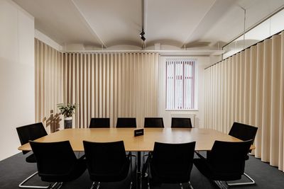 Sistemas de rieles, SG 5600, Oscurante, Studio Vienna, Austria