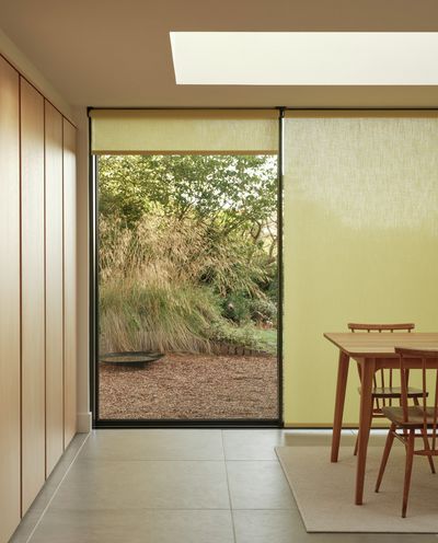 Sistemas de enrollables, SG 4955, Colorama 2, Cedars, Ipswich, Suffolk, United Kingdom