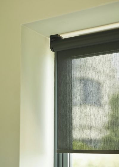 Sistemas de rieles, SG 4910, Basicscreen 1-10%, Wings Close, Broadstairs, United Kingdom