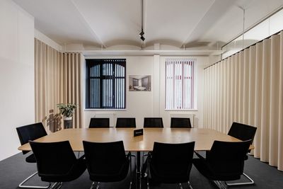 Sistemas de rieles, SG 5600, Oscurante, Studio Vienna, Austria