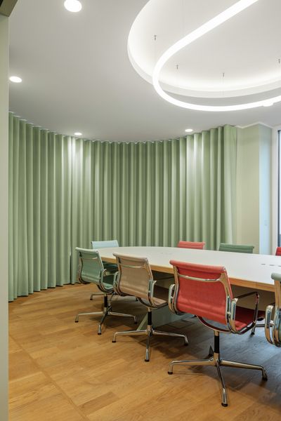 Sistemas de rieles, SG 5600, Oscurante, Villa Jung, Schlaksmühle, Germany